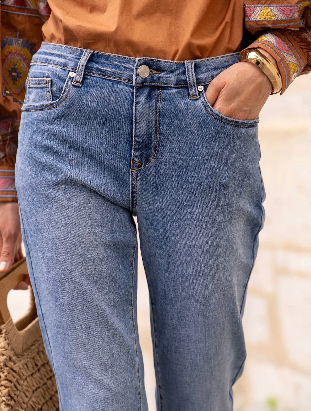 Jeans Emmy